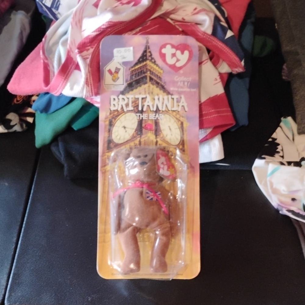 Ty Britannia Bear with Union Jack Ribbon